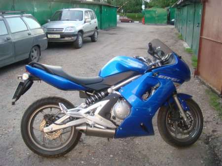 Kawasaki ER-6f (2007)